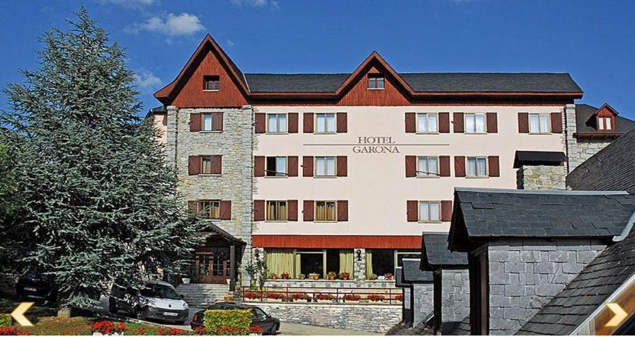 Hotel Garona Salardú Exteriör bild